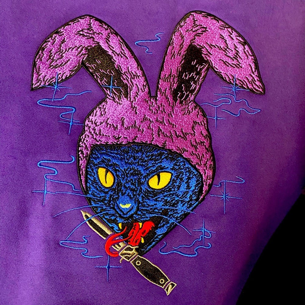 Split Crew Neck - Picture 3 of 4